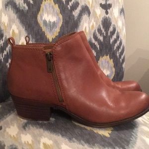 🍀 Lucky Brand Booties